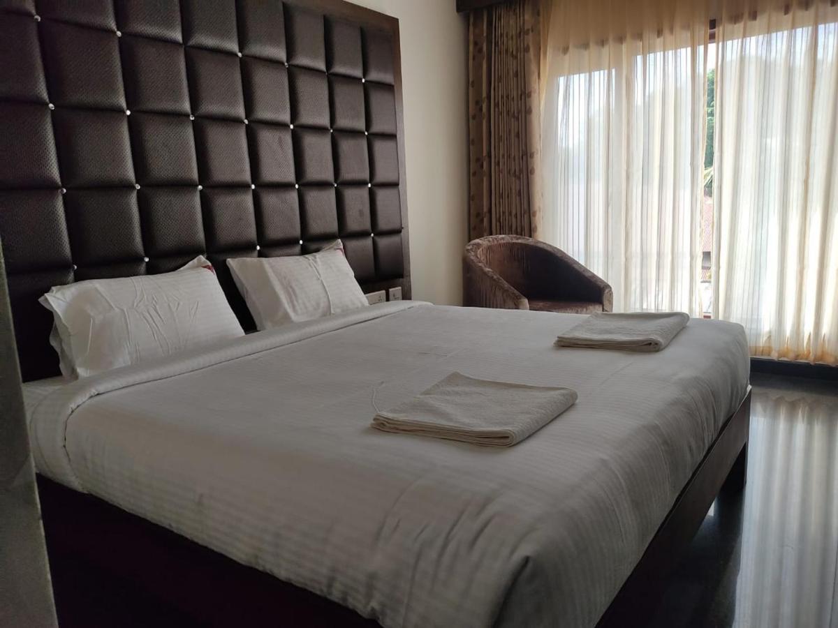 Hotel Vijayarani Tiruchirappalli Kültér fotó