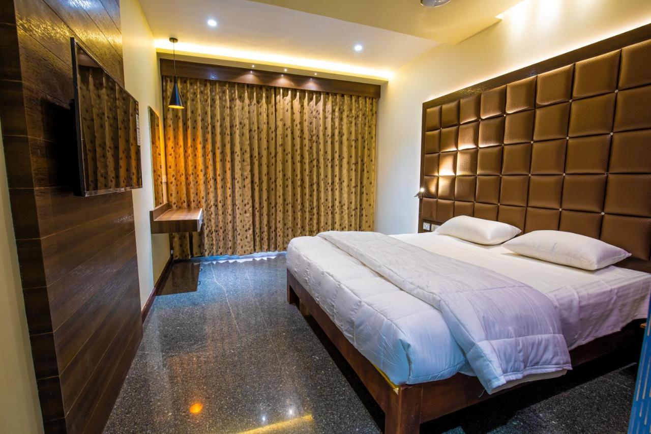 Hotel Vijayarani Tiruchirappalli Kültér fotó