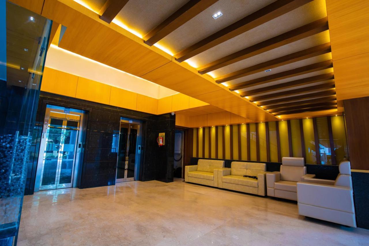 Hotel Vijayarani Tiruchirappalli Kültér fotó